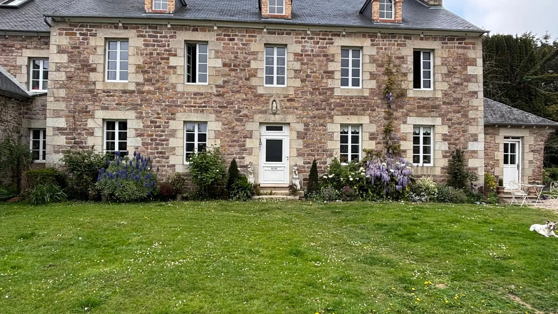 Le Vieux Clos Du Rucher Ker-Melen Paimpol